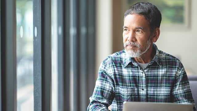 如何有效預防它長者口臭 - 高露潔香港